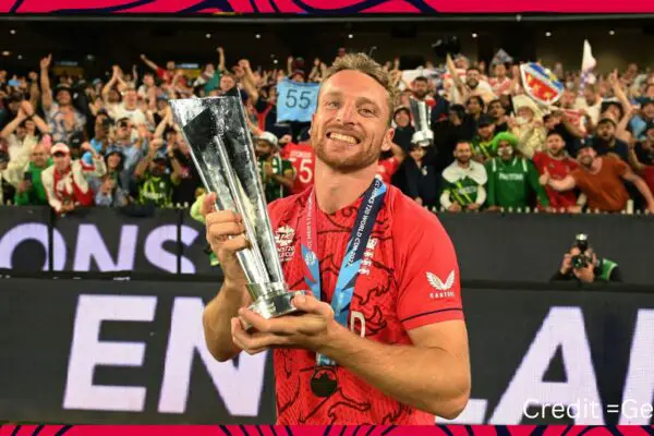 Jos Buttler with the T20 world cup trophy